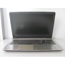 Ноутбук Medion E6415